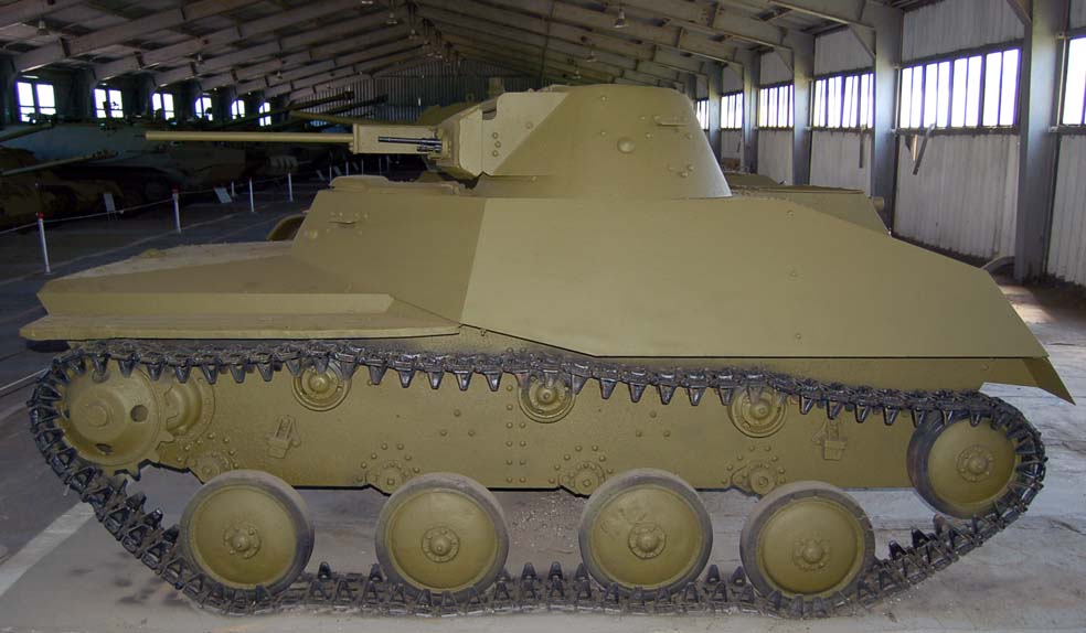 Легкий т 40. Т-40 танк. Т-40 лёгкий танк. Т-40 танк СССР. Легкий плавающий танк т-40.